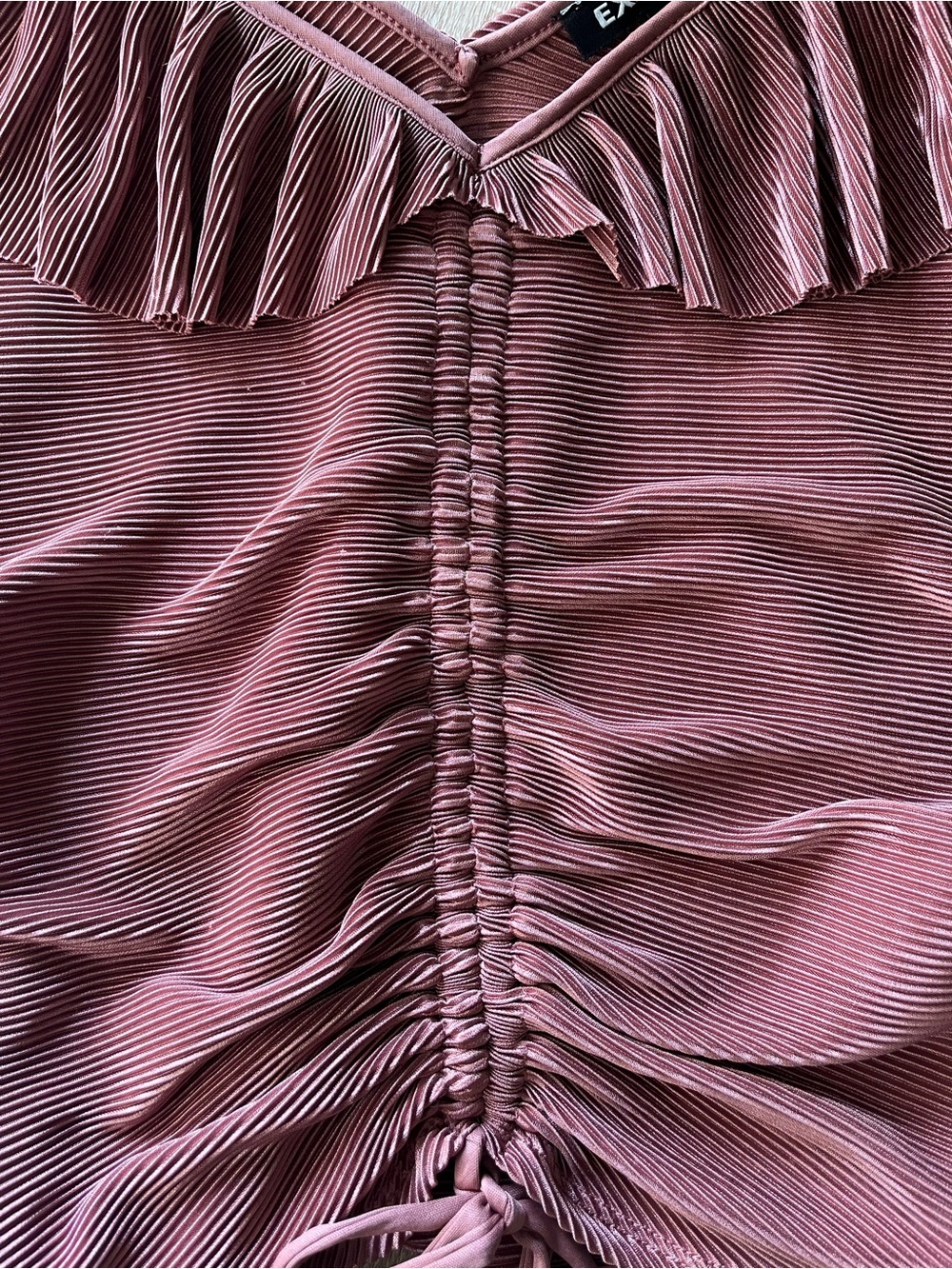 Express Mauve Ruffle Off-Shoulder Ruched Top, small - Picture 3 of 5